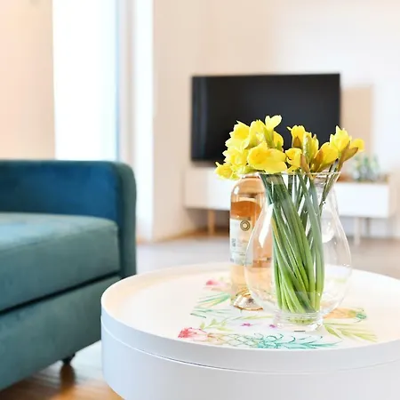 Apartament Kardamon Z Miejsce Postojowym * Колобжег